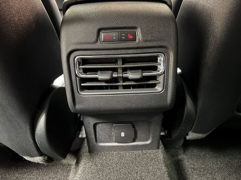 Used 2022 Lincoln Corsair AWD w/ Equipment Group 101A image 12