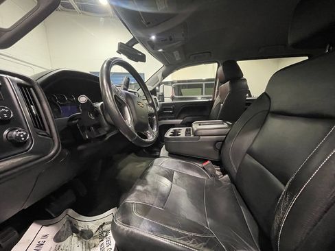 Used 2017 Chevrolet Silverado 2500 LTZ w/ Duramax Plus Package image 12