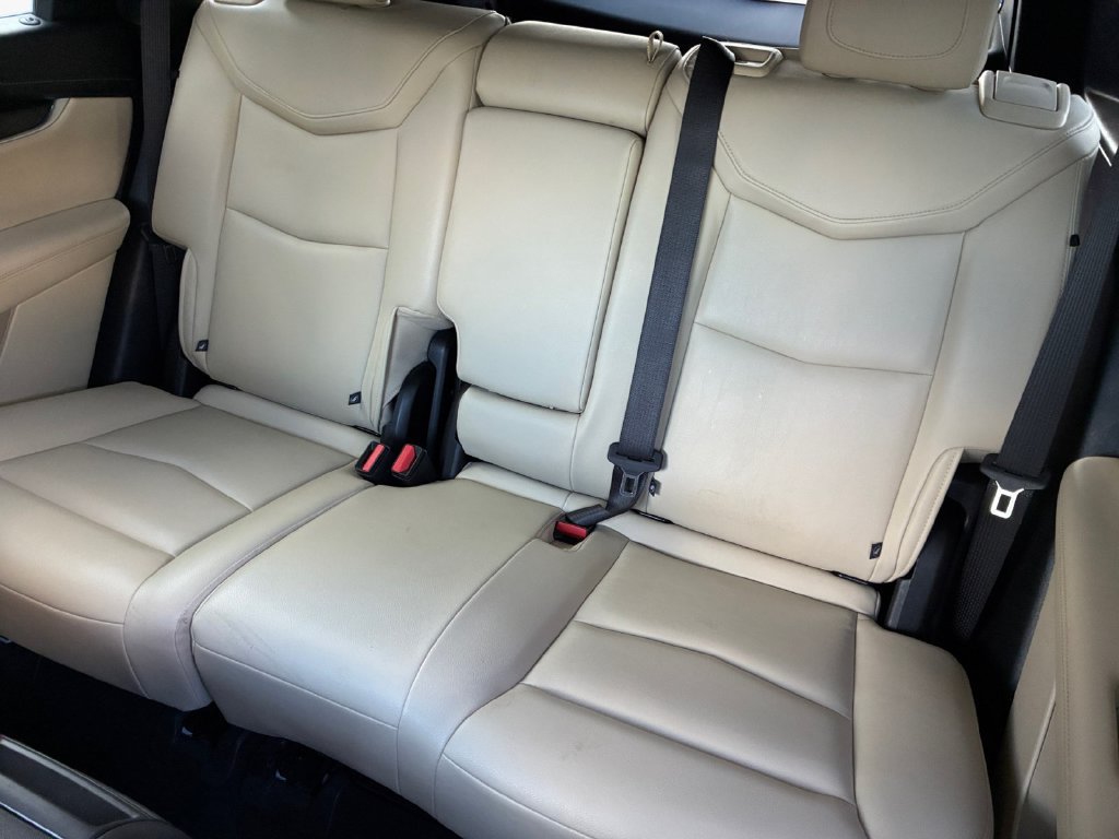 Used 2019 Cadillac XT5 FWD image 21