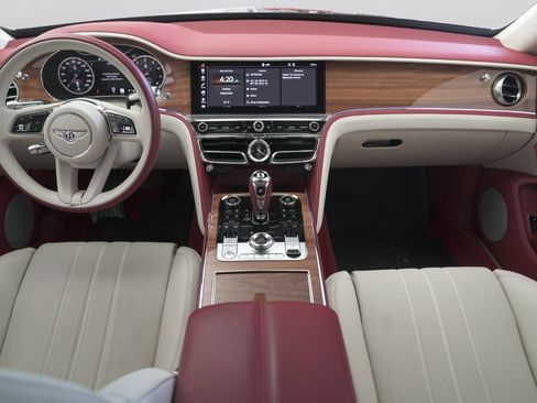 Used 2023 Bentley Flying Spur V8 AWD/4WD image 18
