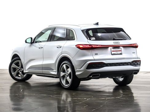 New 2025 Audi Q5 Prestige image 12