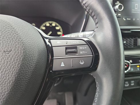 Used 2025 Honda CR-V EX-L image 13