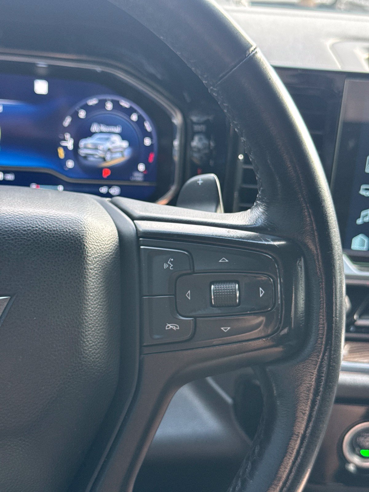 Used 2022 Chevrolet Silverado 1500 RST RWD image 26