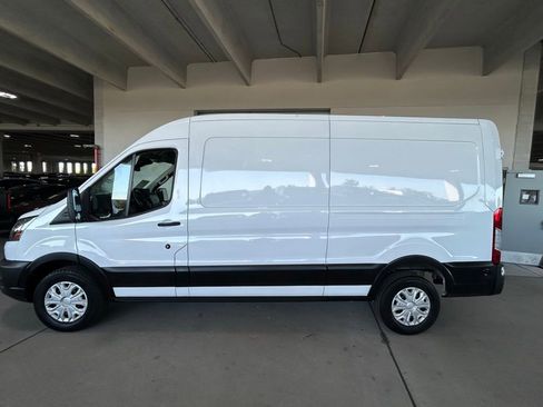 Used 2024 Ford E-Transit Base image 7