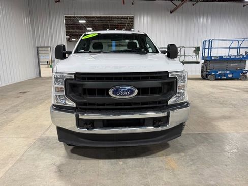 Used 2020 Ford F250 XL image 2