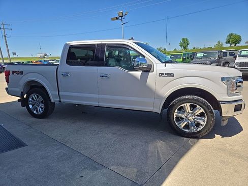 Used 2019 Ford F150 Lariat w/ Equipment Group 502A Luxury AWD/4WD image 11