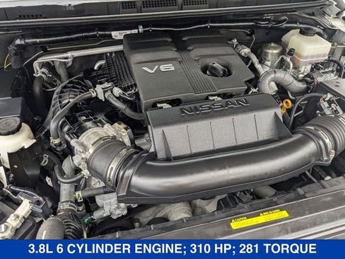 Used 2023 Nissan Frontier SV w/ Technology Package image 39