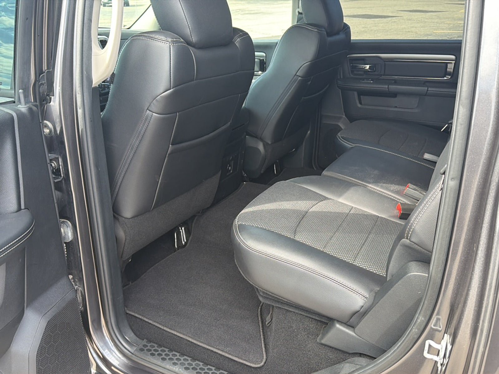 Used 2018 RAM 1500 Sport AWD/4WD image 16