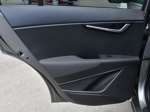 Used 2024 Kia Niro Wind FWD image 37