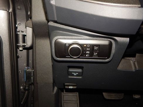 New 2025 Ford Bronco 4-Door image 20