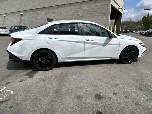 New 2026 Hyundai Elantra Sport FWD image 8