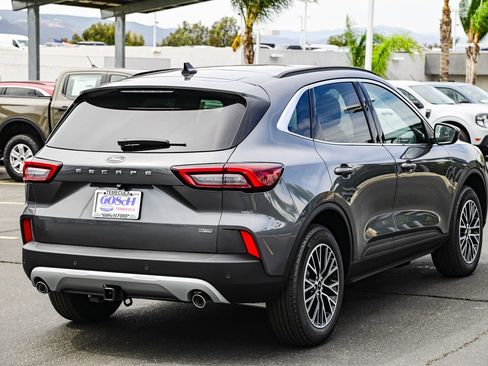 New 2025 Ford Escape Base w/ Class II Trailer Tow Package image 4