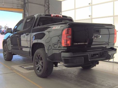 Used 2017 Chevrolet Colorado Z71 AWD/4WD image 17