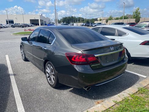 Used 2013 Honda Accord Sport image 10