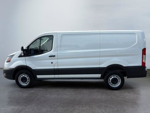 New 2025 Ford Transit 250 Base image 2