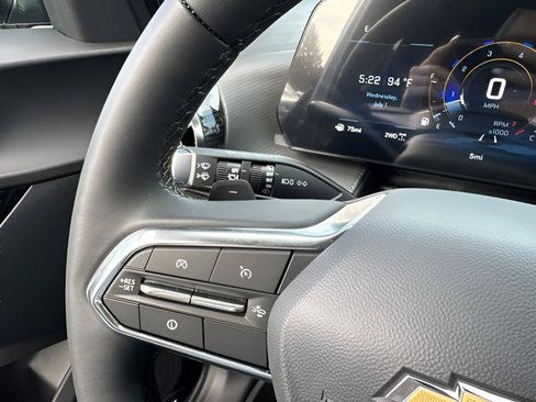 New 2027 Chevrolet Equinox LT w/ Safety and Technology Package AWD/4WD image 18