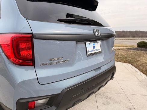 Used 2023 Honda Passport EX-L image 38
