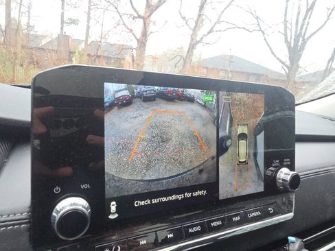 Used 2023 Mitsubishi Outlander SE image 24