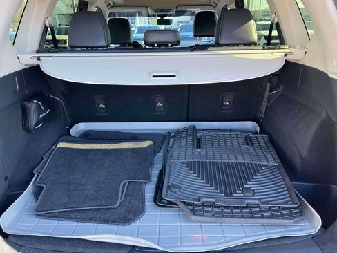 Used 2024 Nissan Rogue SV w/ SV Premium Package image 7