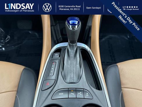 Used 2016 Chevrolet Volt Premier w/ Driver Confidence Package image 17