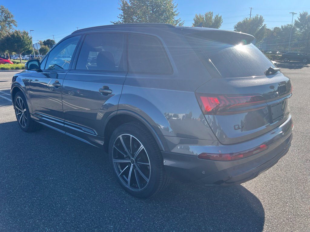Used 2023 Audi Q7 3.0T Premium Plus AWD/4WD image 4