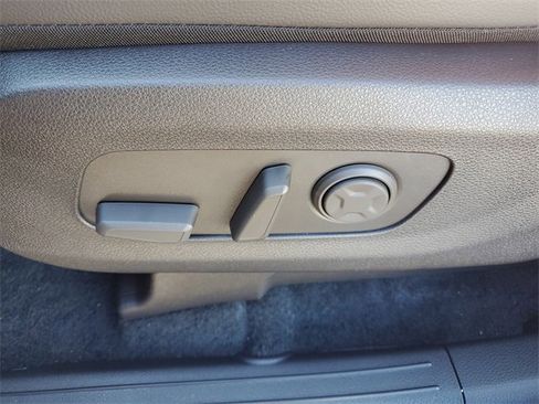 New 2026 Kia Carnival SX Prestige image 25