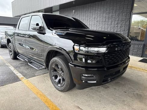 Used 2025 RAM 1500 Big Horn AWD/4WD image 2