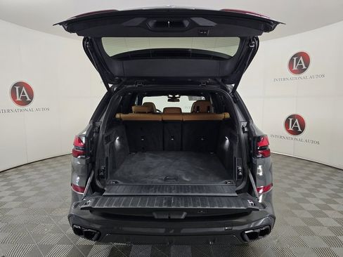 Used 2024 BMW X5 M60i image 9