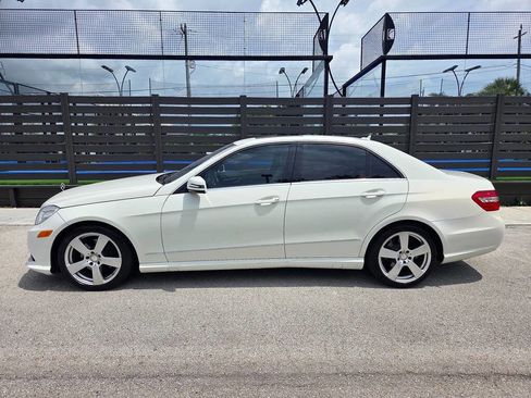 Used 2010 Mercedes-Benz E 350 Sedan image 5