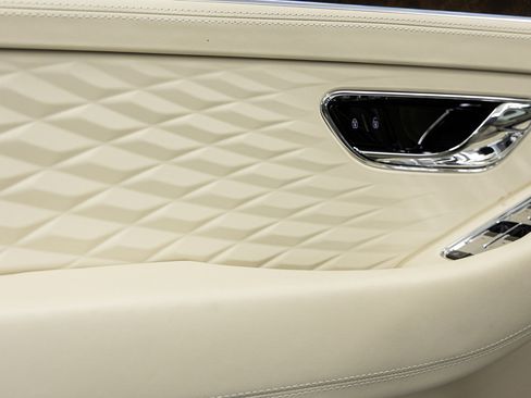 New 2026 Bentley Continental GTC image 26