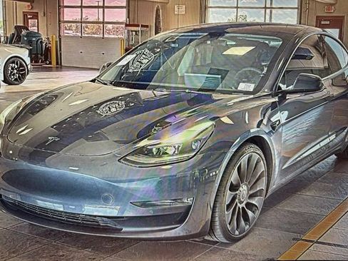 Used 2022 Tesla Model 3 Performance AWD/4WD image 2
