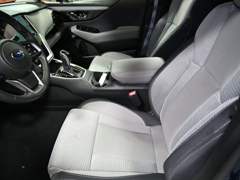 Used 2025 Subaru Outback Premium w/ Popular Package #1A image 20