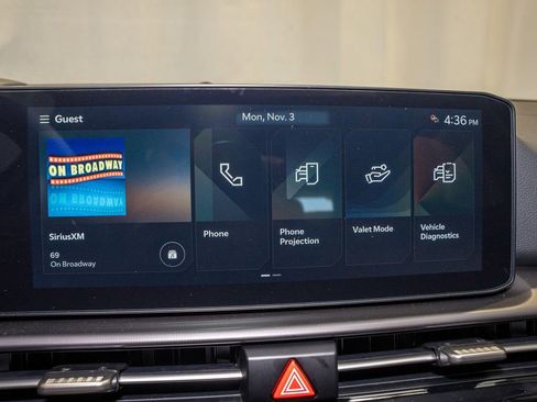 New 2026 Kia Sportage EX image 9