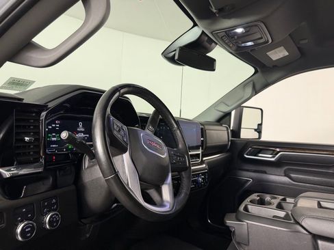Used 2025 GMC Sierra 3500 SLE w/ SLE Convenience Package image 20