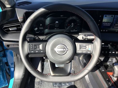 New 2026 Nissan Kicks SR w/ Cold Weather Package image 11