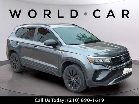 Used 2023 Volkswagen Taos S FWD image 1