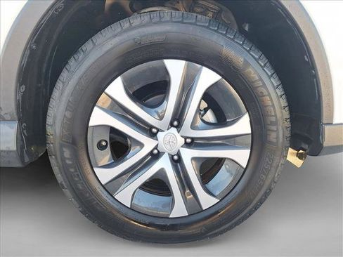 Used 2017 Toyota RAV4 LE image 13