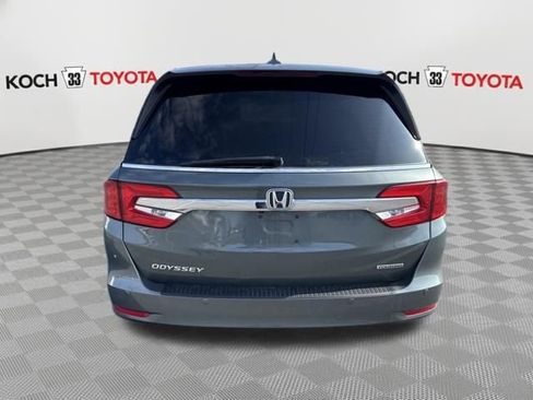 Used 2018 Honda Odyssey Touring image 7