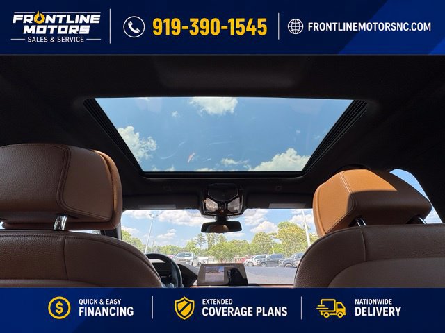 Used 2020 BMW M550i xDrive AWD/4WD image 23