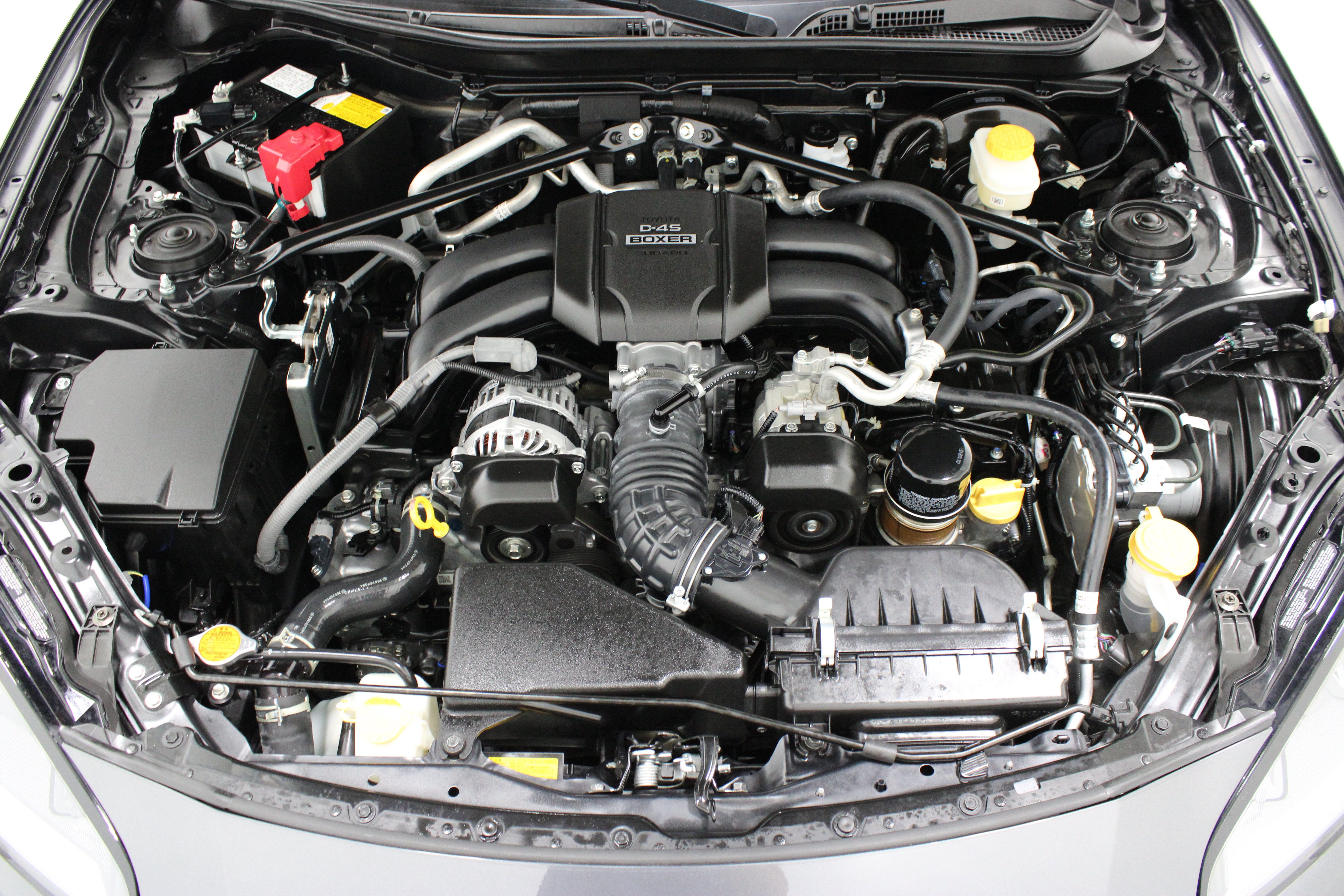 Used 2025 Toyota GR86 Premium RWD image 32
