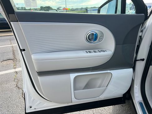 New 2026 Hyundai Ioniq 9 Limited image 10