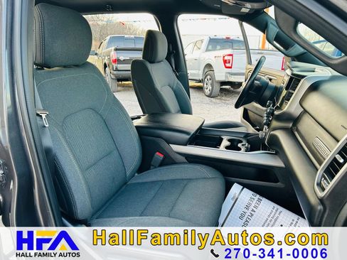 Used 2019 RAM 1500 Big Horn AWD/4WD image 20