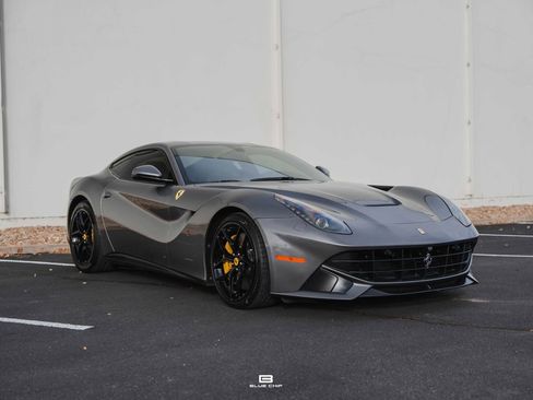Used 2017 Ferrari F12 Berlinetta image 19