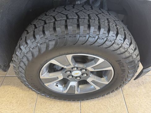 Used 2016 Chevrolet Colorado Z71 AWD/4WD image 31
