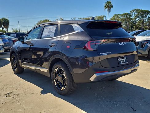 New 2026 Kia Sportage EX image 6