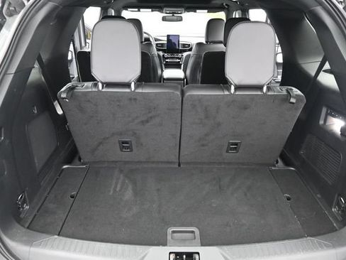 Used 2023 Ford Explorer ST w/ Equipment Group 401A AWD/4WD image 28