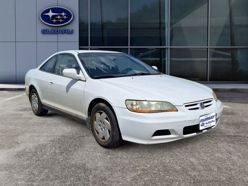 Used 2001 Honda Accord LX image 2