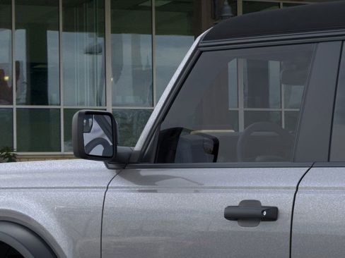 New 2025 Ford Bronco 4-Door image 22