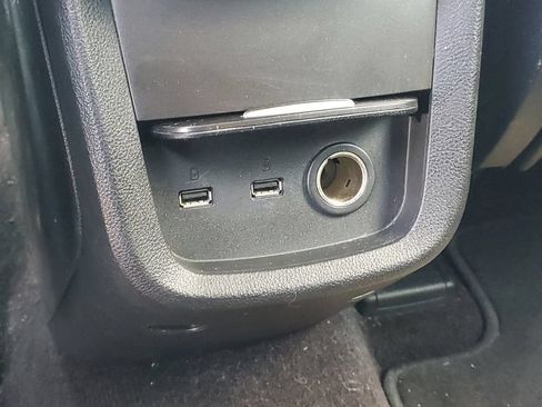 Used 2016 Lincoln MKX Premiere FWD image 12