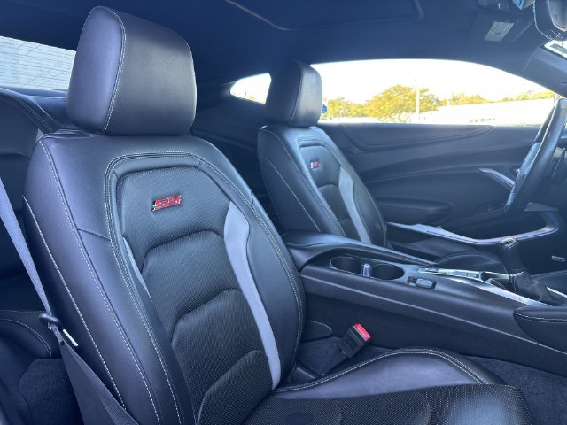 Certified 2019 Chevrolet Camaro SS RWD image 23